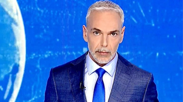 Ο Ηλίας Σιακαντάρης κυβερνητικός εκπρόσωπος της υπηρεσιακής κυβέρνησης